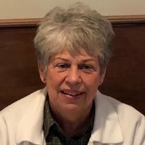 Meet your Posher, Marcia